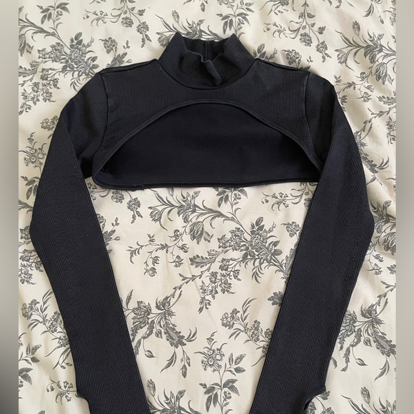 New Ardene 3pc Move Athletic Set - Picture 8 of 15